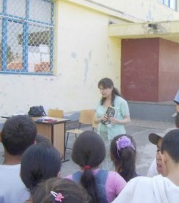Ministrul Educaţiei: Fondul clasei gestionat de şcoală este ilegal